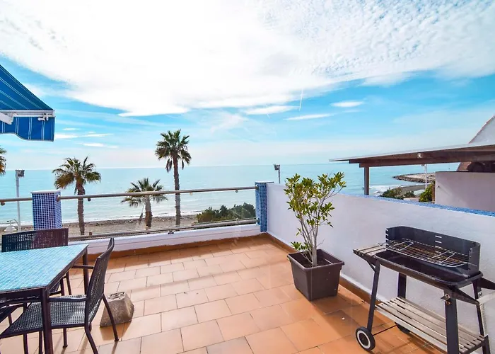 Letmalaga Cremades Sea Views アパート