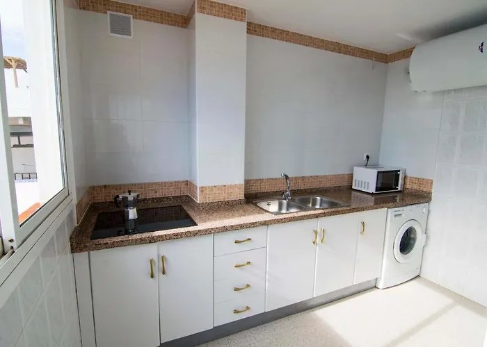 Letmalaga Cremades Sea Views *